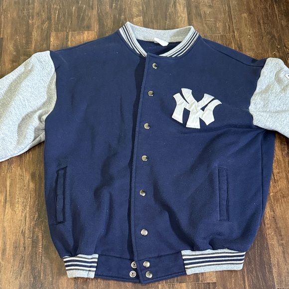 Vintage New York Yankees 1998 World Series Champion Jacket - Picture 2 of 10